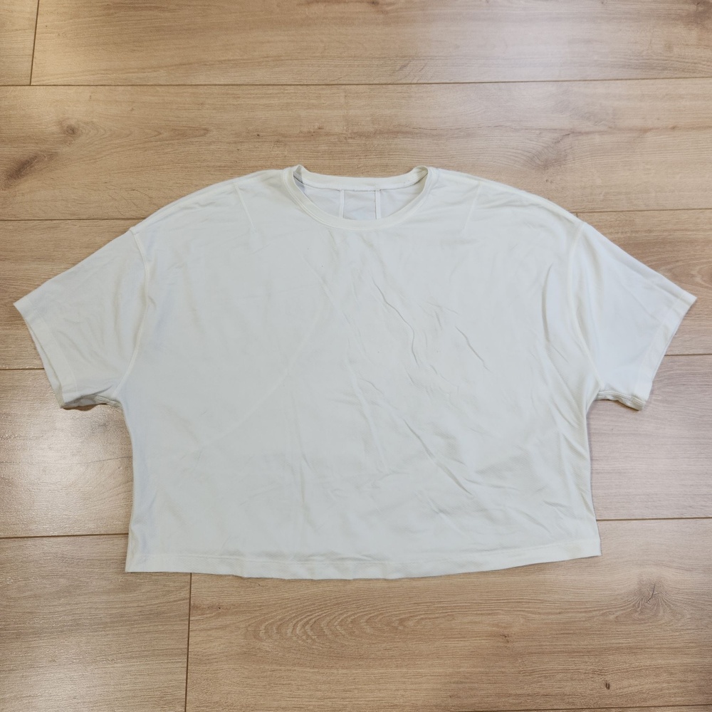 Lululemon All Yours Cropped T Shirt Womens XL White Short Sleeve Athletic